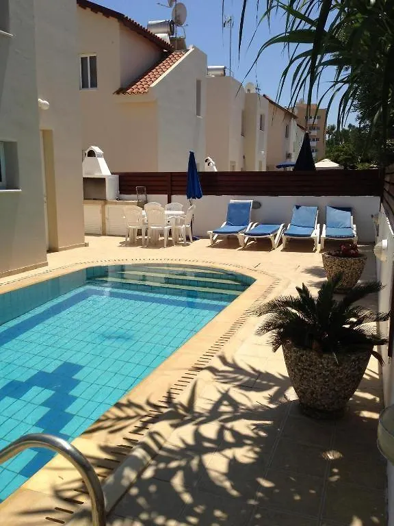 Maricosta Villas Protaras 0*,