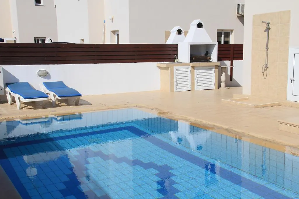 Maricosta Villas プロタラス